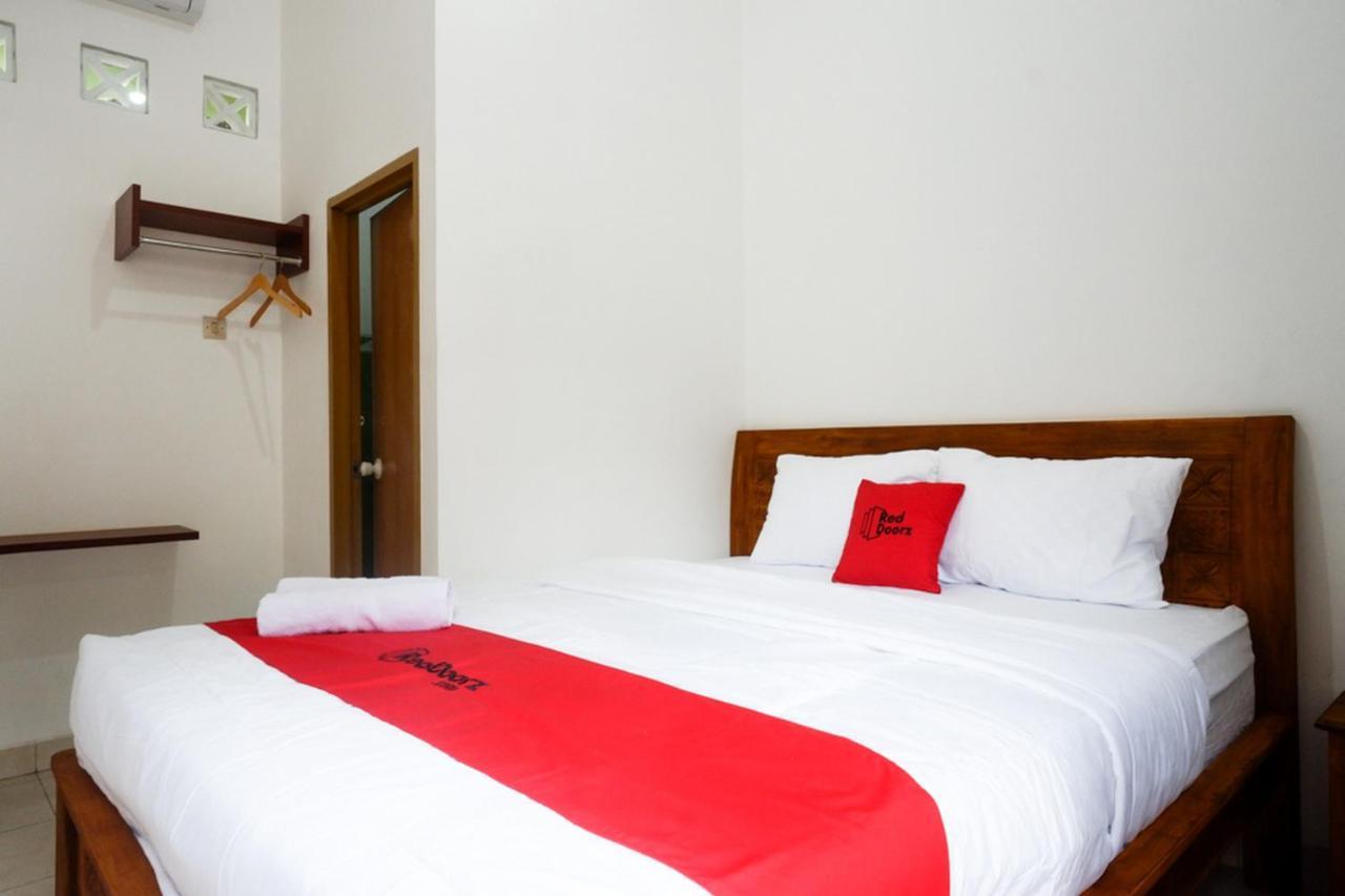 Reddoorz Syariah Near Exit Tol Krapyak Semarang Hotel Ngoại thất bức ảnh