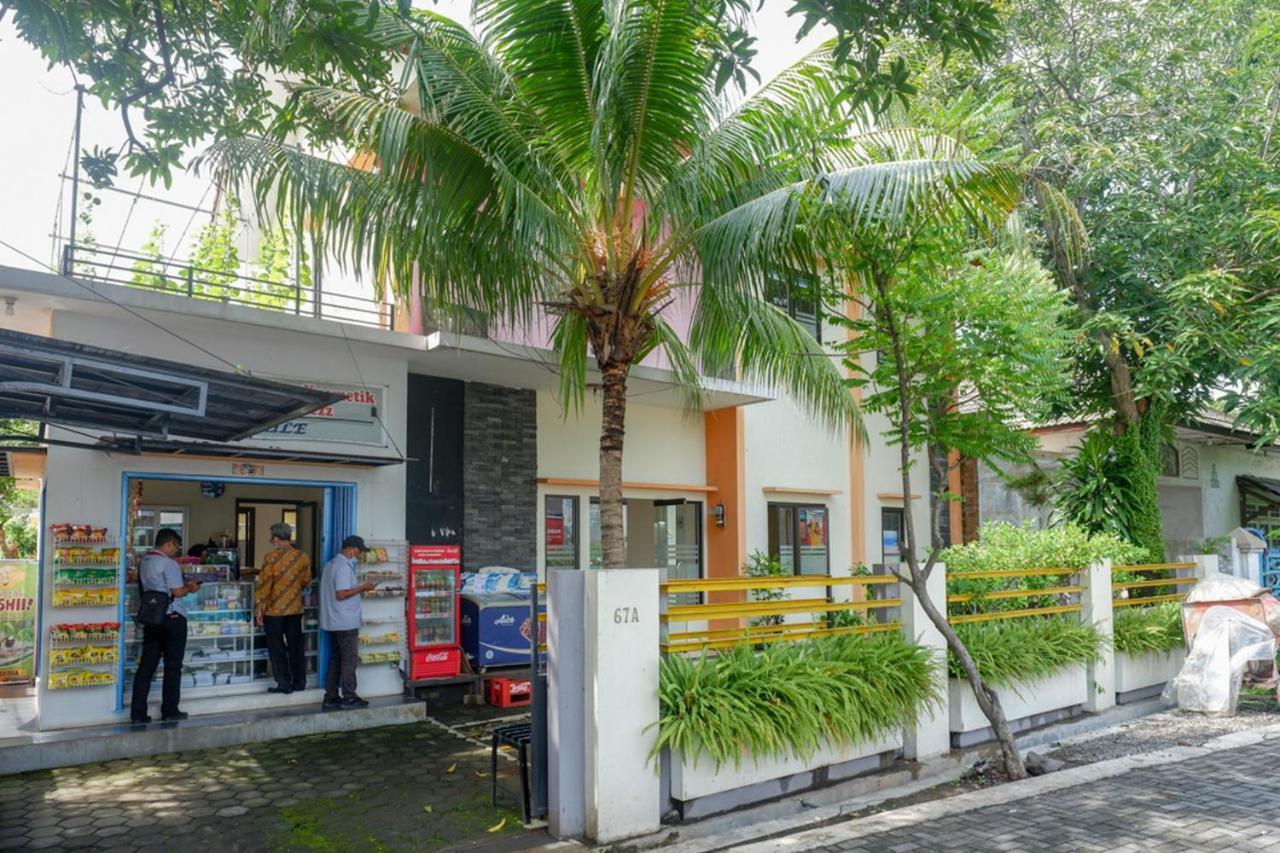 Reddoorz Syariah Near Exit Tol Krapyak Semarang Hotel Ngoại thất bức ảnh