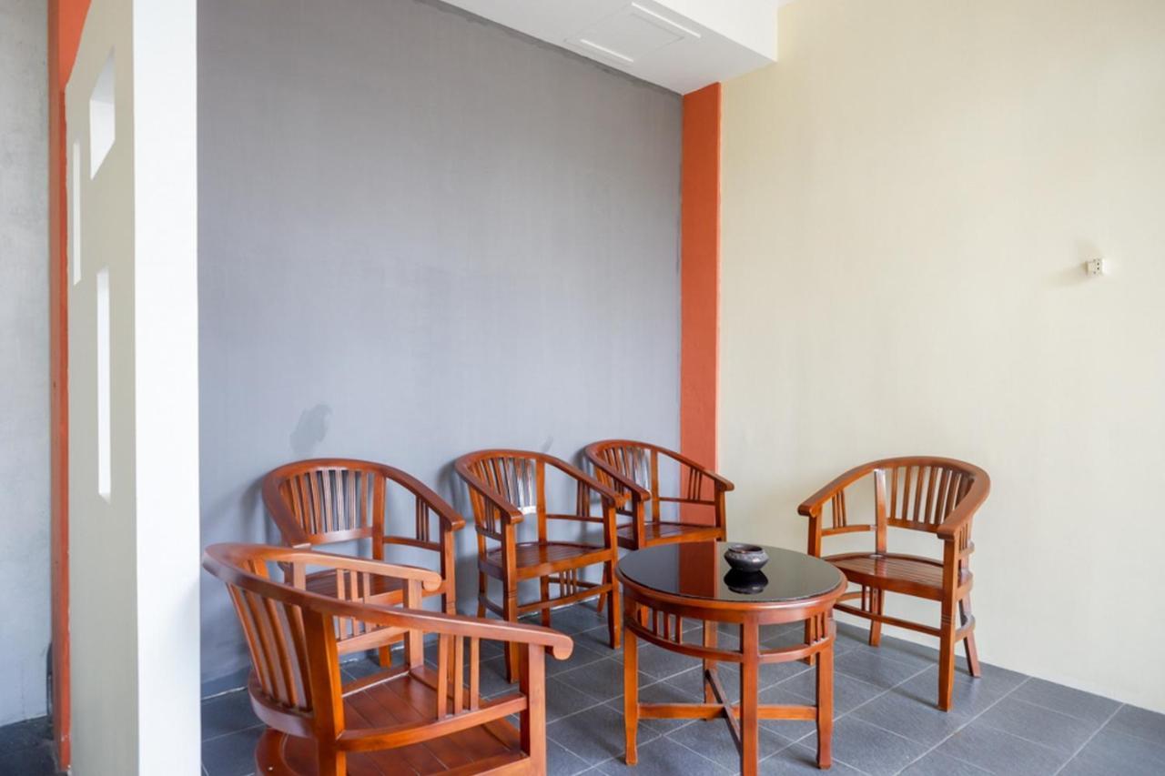 Reddoorz Syariah Near Exit Tol Krapyak Semarang Hotel Ngoại thất bức ảnh